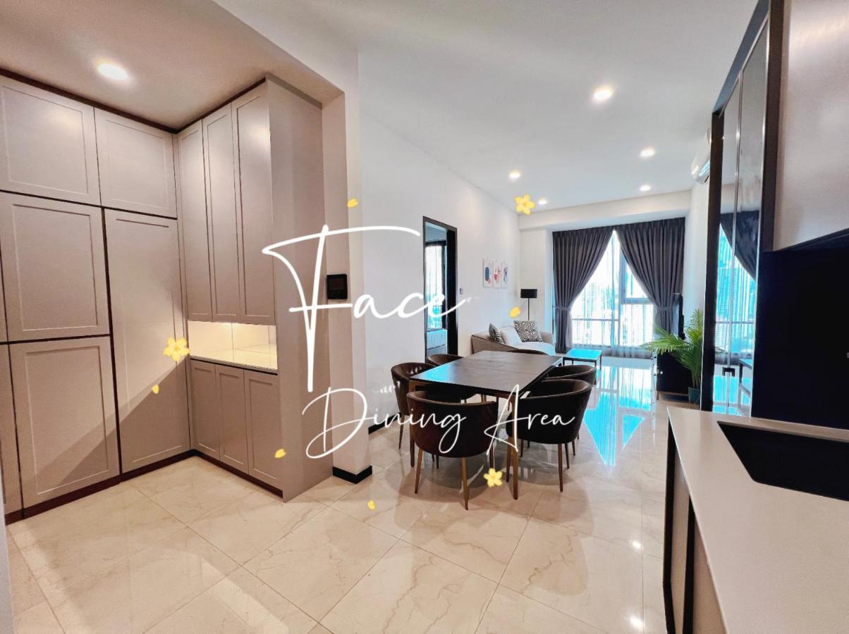 Face Malaysia Tallest Tower 118 In Apartment